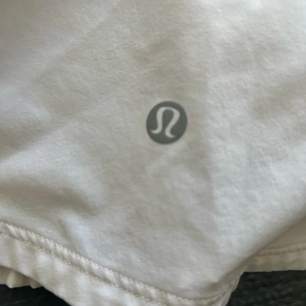 Lululemon Play off the Pleats Tennis Skirt in White Size 2 Regular - Picture 10 of 11